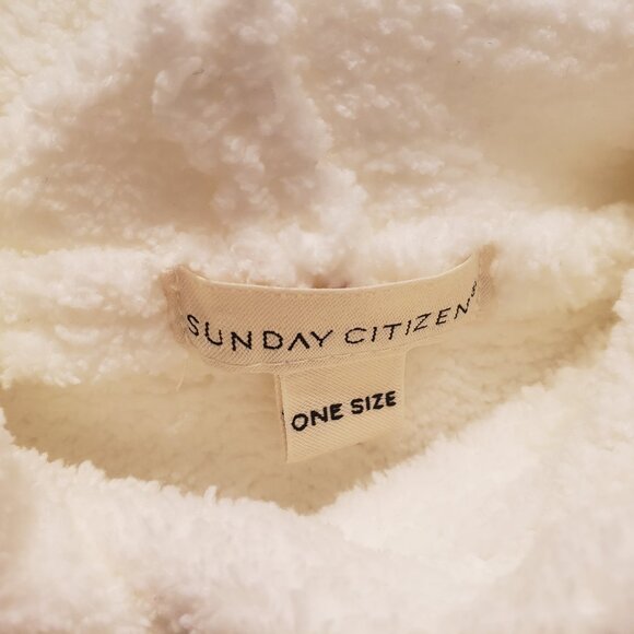 Sunday Citizen Snug Blanket Hoodie-Off White, One size - Picture 4 of 5